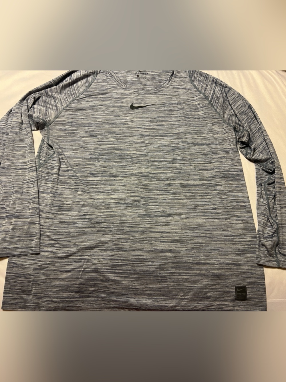 Nike Pro Men’s Blue-Gray Marled Long Sleeve Dri-Fit shirt